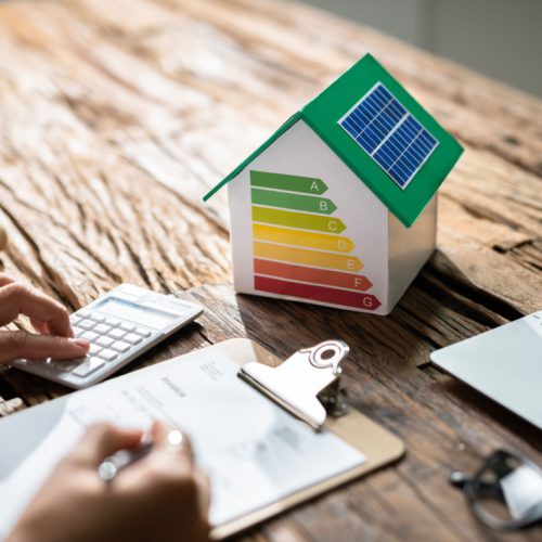 Co wpływa na zużycie energii elektrycznej przez pompę ciepła?